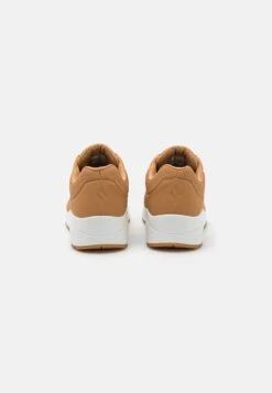 Uno - Sneakers Laag - Tan -Algemene Winkel Voor Herenmode 0dd4f774f790451a9c7becdf7bbb030e