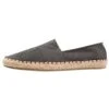 Pier One Espadrilles - Grey 1 Pier One Espadrilles - Grey -Algemene Winkel Voor Herenmode 0ea04fc32ec34e2fbbefd3430809b363