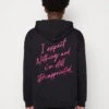 YOURTURN Embroidered Text Hoodie Unisex - Hoodie - Black -Algemene Winkel Voor Herenmode 13e00cb70a1a488990329c593381525e