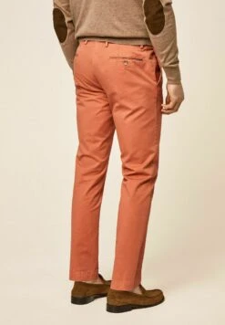 Hackett London Core Kensington - Chino - Orange -Algemene Winkel Voor Herenmode 1b08a1229fdf40a38b3bf0c8b4c767ad