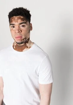 Pier One 10 Pack - T-Shirt Basic - White/Black -Algemene Winkel Voor Herenmode 20c7d5f73fe449b7b6c0eb7a99388079