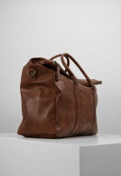Pier One Unisex - Weekendtas - Dark Brown 16 Pier One Unisex - Weekendtas - Dark Brown -Algemene Winkel Voor Herenmode 2b4cd9867a394f97979c8dd1ca03c9ea