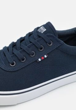 Pier One Unisex - Sneakers Laag - Dark Blue 13 Pier One Unisex - Sneakers Laag - Dark Blue -Algemene Winkel Voor Herenmode 32507fd832634b92a4915d77598d3c25