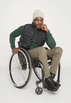 Pier One Bodywarmer - Black -Algemene Winkel Voor Herenmode 336bb9182f0a4a37bec68dd5919004c6