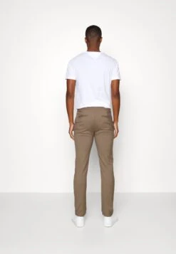 Pier One Chino - Brown -Algemene Winkel Voor Herenmode 3b1a04b6cea3448cbd280175ba3b1e46