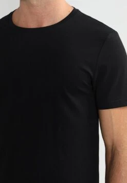 Pier One 2 Pack - T-Shirt Basic - Black -Algemene Winkel Voor Herenmode 52e7e31294f348899fa5797a92d8bc1b