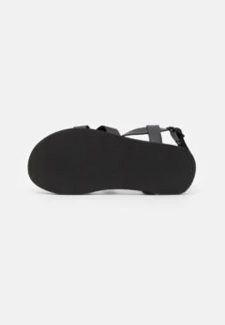 Pier One Teensandalen - Black 12 Pier One Teensandalen - Black -Algemene Winkel Voor Herenmode 549a6f7ece51423699bd76c8deeec8bf