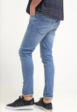 Pier One Slim Fit Jeans - Light Blue Denim -Algemene Winkel Voor Herenmode 56d3c6b55b1448efa1c9321637ab793a