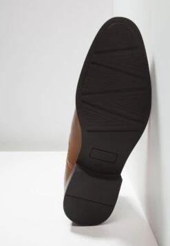 Pier One Korte Laarzen - Cognac 12 Pier One Korte Laarzen - Cognac -Algemene Winkel Voor Herenmode 5e95ac9cd1984ece8fa6cbb24d8966fd