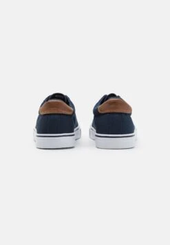 Pier One Unisex - Sneakers Laag - Dark Blue 10 Pier One Unisex - Sneakers Laag - Dark Blue -Algemene Winkel Voor Herenmode 5ef87d0fc09b438cb7de950bb9ab19ad