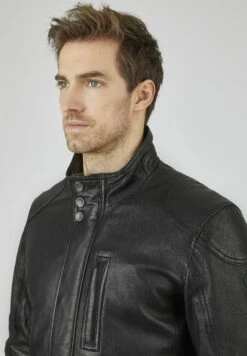 Bugatti Mit Abdeckleiste Und Stehkragen - Leren Jas - Schwarz 11 Bugatti Mit Abdeckleiste Und Stehkragen - Leren Jas - Schwarz -Algemene Winkel Voor Herenmode 6438c4ac1c664d6ea1e43f6b2aafee5c