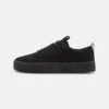 YOURTURN Unisex - Sneakers Laag - Black