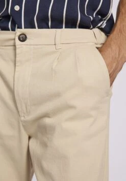 Redefined Rebel Jacko - Chino - Sandshell -Algemene Winkel Voor Herenmode 97bfcf20417e4d5a9370e23fade21431