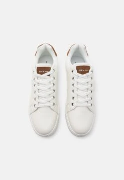 Pier One Sneakers Laag - White -Algemene Winkel Voor Herenmode a459a37a54644a3aa05e27c6f0a40515