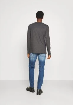 Pier One 2 Pack - Longsleeve - Dark Grey/Black -Algemene Winkel Voor Herenmode a601e52fa7974b079f93b858d4b782ec