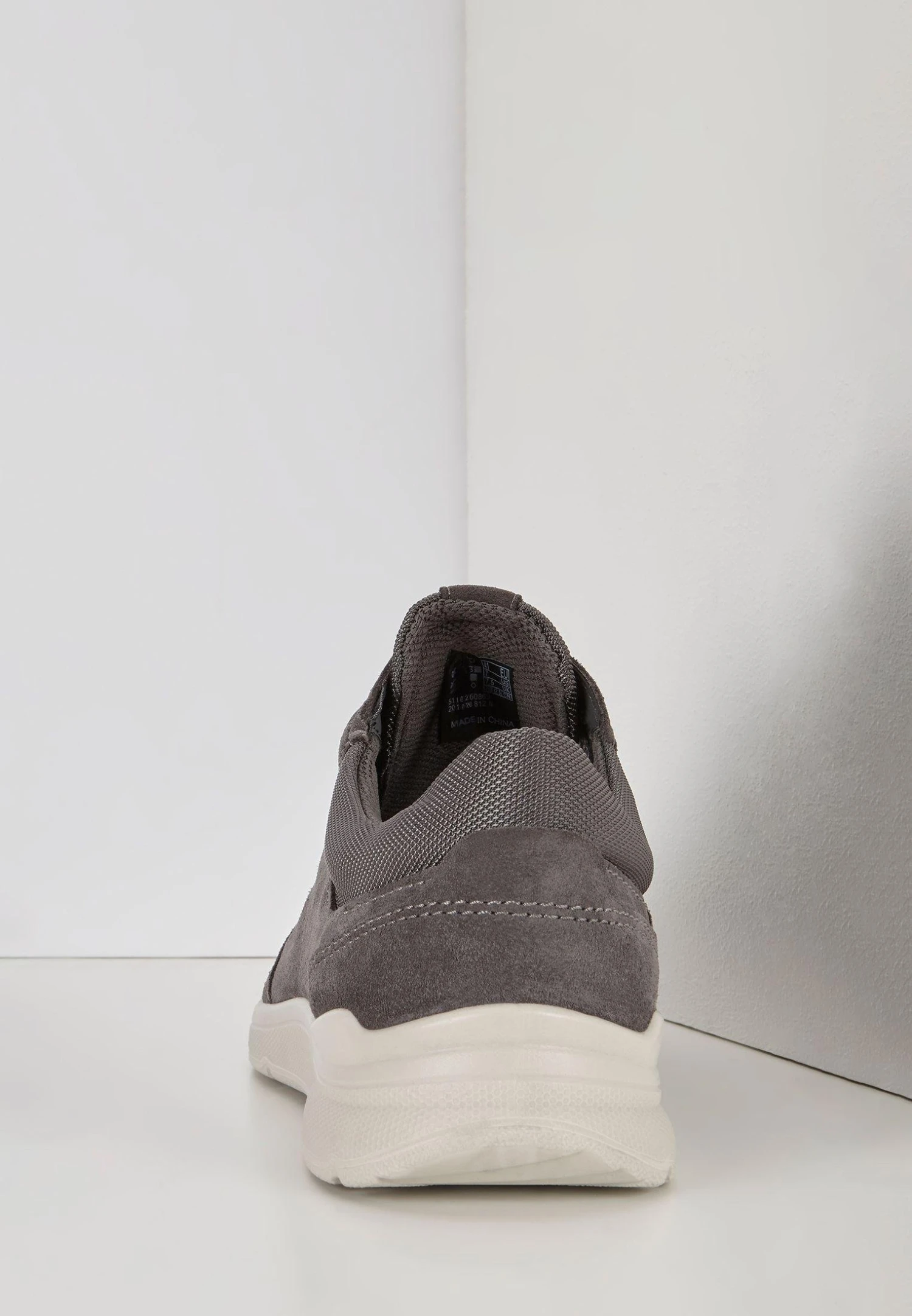 ECCO Irving - Sneakers Laag - Magnet 6 ECCO Irving - Sneakers Laag - Magnet - Afbeelding 4