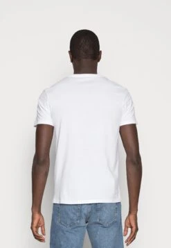 Pier One 5 Pack - T-Shirt Basic - White -Algemene Winkel Voor Herenmode a8ff4c2b90b746a59e9da10cf149a194