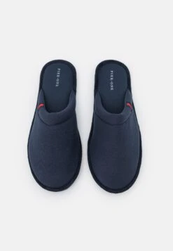 Pier One Pantoffels - Dark Blue 11 Pier One Pantoffels - Dark Blue -Algemene Winkel Voor Herenmode a980ddae57c846959579e8a4a1384f89