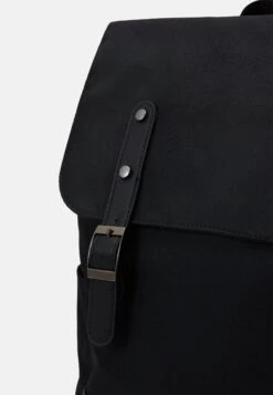 Pier One Unisex - Rugzak - Black -Algemene Winkel Voor Herenmode adff5f78f4f7485da16c9cab4a774b40