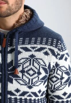 Pier One Vest - Blue Melange -Algemene Winkel Voor Herenmode b3b926c8db4947f8b915dacd57160cc1