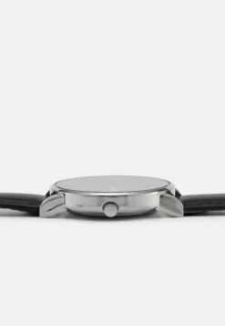 Pier One Horloge - Black/Silvercoloured -Algemene Winkel Voor Herenmode bd3d862d66074e7da00979f93f7842ad