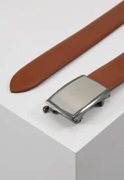 Bugatti Belts - Riem - Cognac 9 Bugatti Belts - Riem - Cognac -Algemene Winkel Voor Herenmode bda9497a8d3243a8b2afed080ecfa602