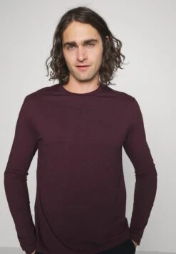 Pier One Pyjama -Dark Blue/Bordeaux -Algemene Winkel Voor Herenmode c54af894dc5e444ebbec14e1eec64139