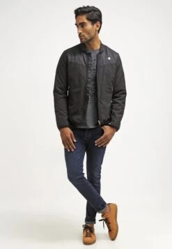 Pier One Slim Fit Jeans - Dark Blue Denim -Algemene Winkel Voor Herenmode c901861aec0f4cfbb41f667760b7d8ba