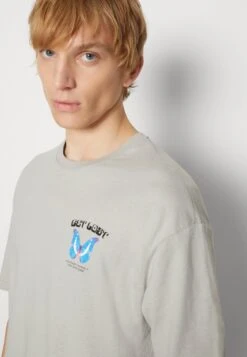 YOURTURN Get Lost Tee Unisex - T-Shirt Print - Grey 13 YOURTURN Get Lost Tee Unisex - T-Shirt Print - Grey -Algemene Winkel Voor Herenmode cc93eeecdcab4e609a0e74345f7665ba