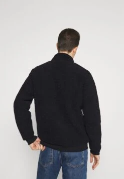Pier One Fleece Trui - Dark Blue -Algemene Winkel Voor Herenmode cc9b5c4e804c47c8b491da8492f48c83