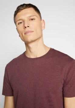 Pier One 3 Pack - T-Shirt Basic - Mottled Bordeaux/White/Blue -Algemene Winkel Voor Herenmode cff95dbc64f547b193a52d13e024d737