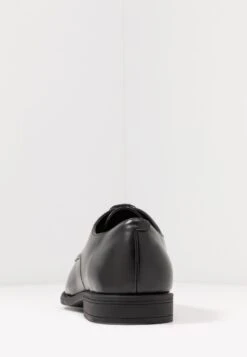 Pier One Veterschoenen - Black 11 Pier One Veterschoenen - Black -Algemene Winkel Voor Herenmode d80a9138d2bb4dc2833242f8c9ed9cd8