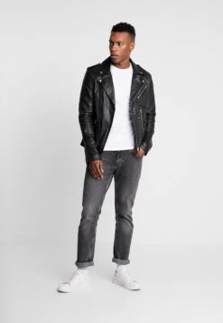 Pier One 3 Pack - T-Shirt Basic - White -Algemene Winkel Voor Herenmode ea5a45d6ac054aaf8ad5e779d70e706b