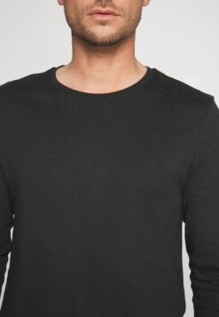 Pier One 2 Pack - Longsleeve - White/Black -Algemene Winkel Voor Herenmode f0a28af1295b4a3493b2067c515db83b