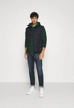 Pier One Hoodie - Dark Green -Algemene Winkel Voor Herenmode f19925f397cf413f80408cb4e4b2e00b