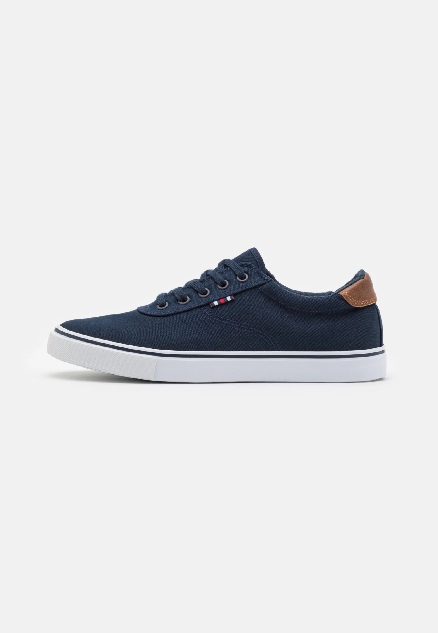 Pier One Unisex - Sneakers Laag - Dark Blue 3 Pier One Unisex - Sneakers Laag - Dark Blue
