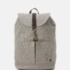Pier One Unisex - Rugzak - Grey 1 Pier One Unisex - Rugzak - Grey -Algemene Winkel Voor Herenmode f5dc647441f142c6931681b569688207
