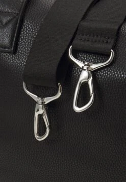 Pier One Unisex - Weekendtas - Black -Algemene Winkel Voor Herenmode f897dbe16f394747bbcb912b9902dfc5