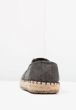 Pier One Espadrilles - Grey -Algemene Winkel Voor Herenmode fbd4b5b19a0a4cfea72dd150d1243833