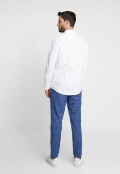 Pier One 2 Pack - Zakelijk Overhemd - White -Algemene Winkel Voor Herenmode fe3882eaf28b48838ea76cbb4b0ad904